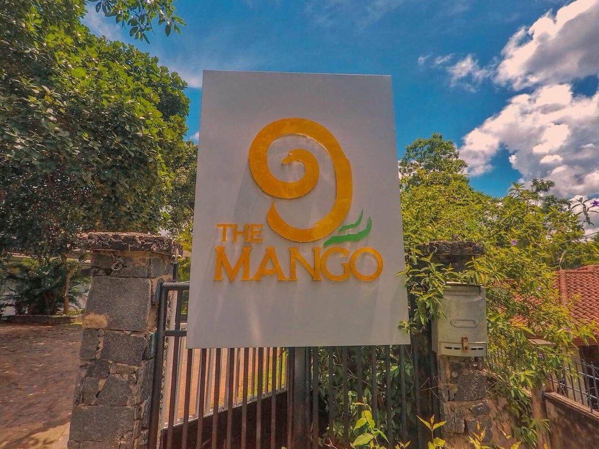 The Mango Hotel Kandy Bagian luar foto